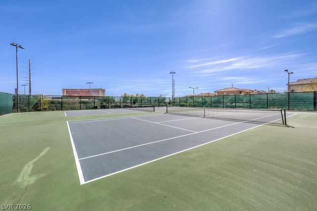 1551 Plaza Centre Drive 103, Las Vegas, NV 89135