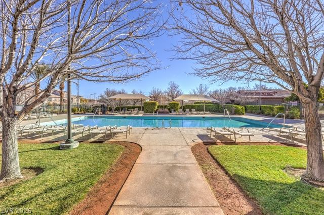 1551 Plaza Centre Drive 103, Las Vegas, NV 89135