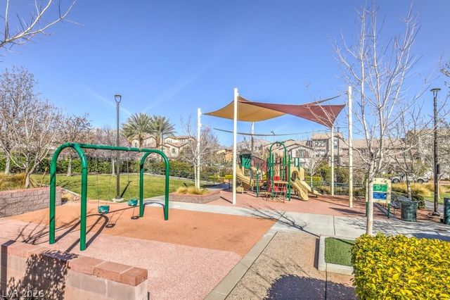 1551 Plaza Centre Drive 103, Las Vegas, NV 89135