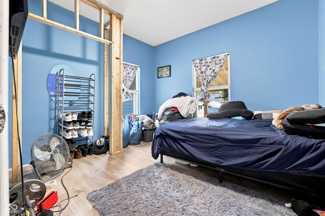 910 N Olney Street, Indianapolis, IN 46201