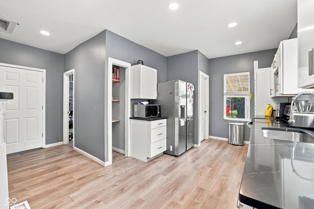 910 N Olney Street, Indianapolis, IN 46201