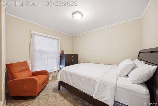 17580 Dorset Avenue, Southfield, MI 48075