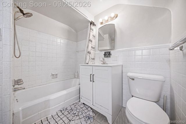 17580 Dorset Avenue, Southfield, MI 48075
