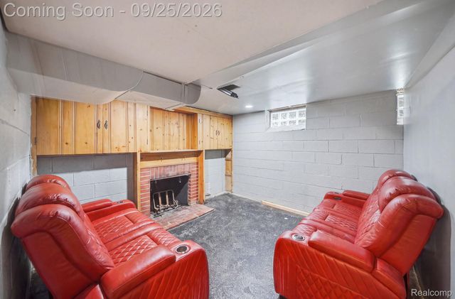 17580 Dorset Avenue, Southfield, MI 48075