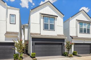 8534 Madeleine Rose Lane, Houston, TX 77055