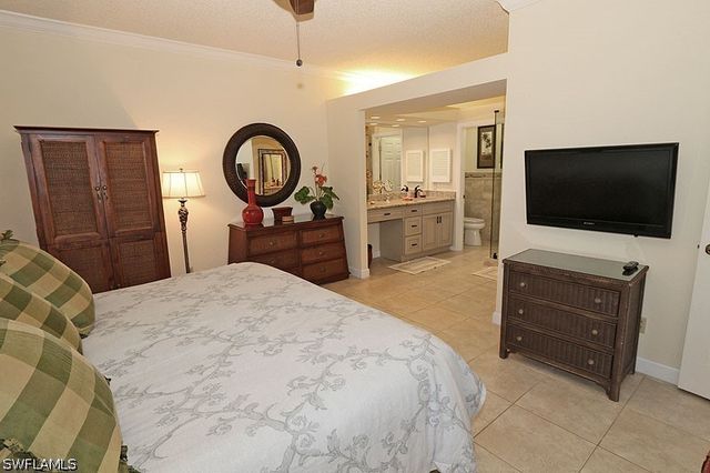 563 Serendipity DR 563, Naples, FL 34108