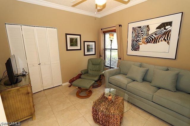 563 Serendipity DR 563, Naples, FL 34108