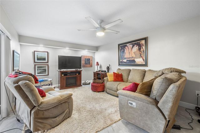 2702 11TH COURT, Palm Harbor, FL 34684