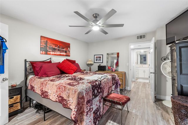2702 11TH COURT, Palm Harbor, FL 34684