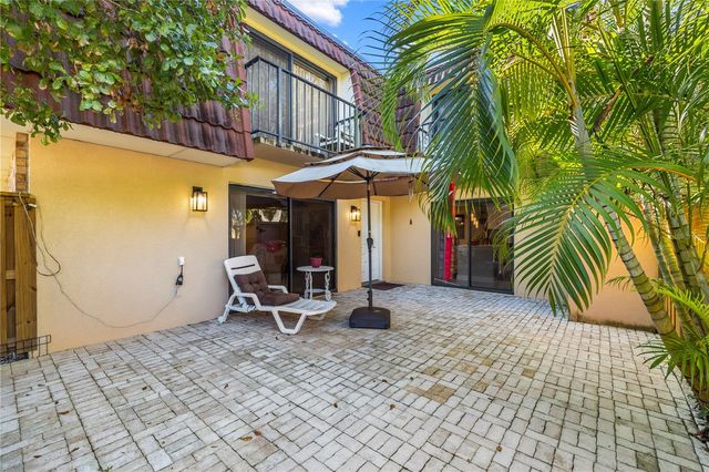 2702 11TH COURT, Palm Harbor, FL 34684
