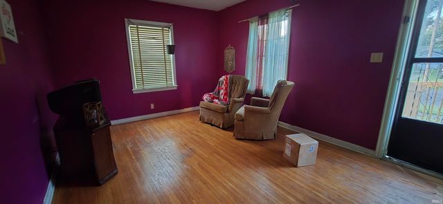 1615 Monroe Avenue, Evansville, IN 47714