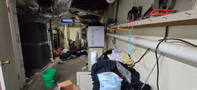 1615 Monroe Avenue, Evansville, IN 47714