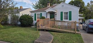 1615 Monroe Avenue, Evansville, IN 47714