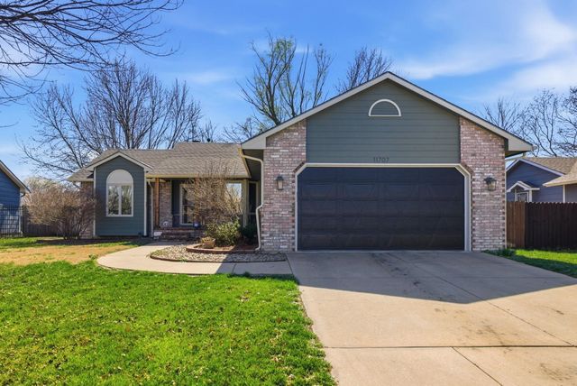11707 W Birch Ln, Wichita, KS 67212