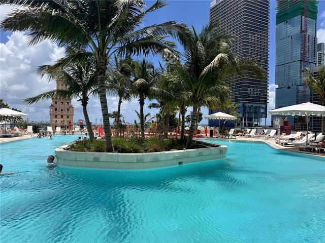 159 NE 6th St 3212, Miami, FL 33132