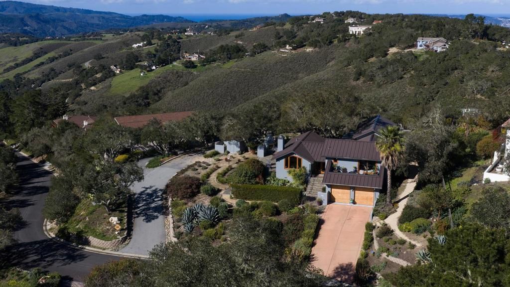 Image 3 of property listing at 12225 Carola Drive, Carmel Valley, CA 93924