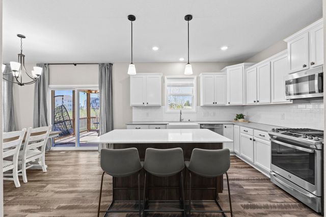 19171 Impala Avenue, Lakeville, MN 55044