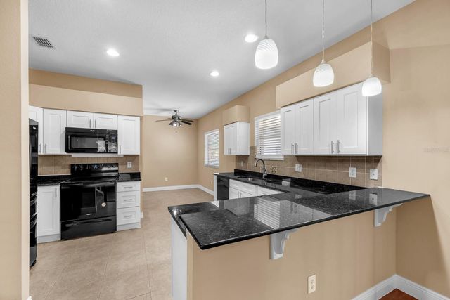 10904 SUMMERTON DRIVE, Riverview, FL 33579