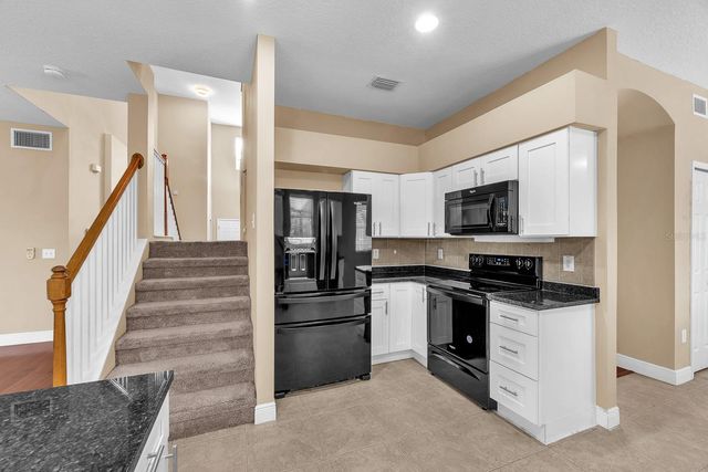 10904 SUMMERTON DRIVE, Riverview, FL 33579