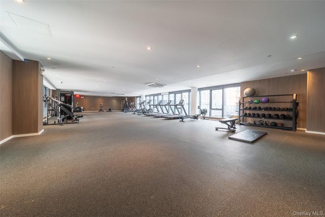 14449 Northern Boulevard 316, Flushing, NY 11354