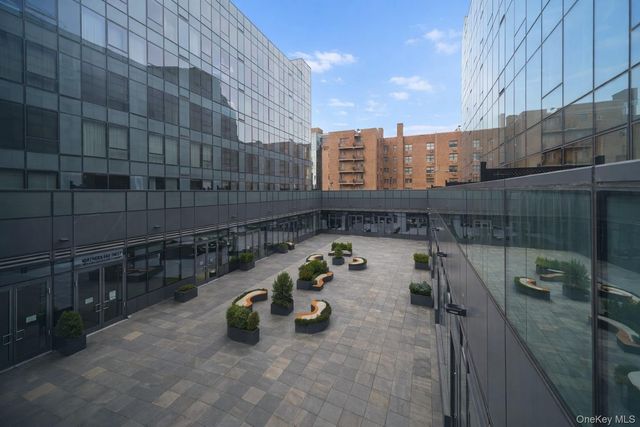 14449 Northern Boulevard 316, Flushing, NY 11354