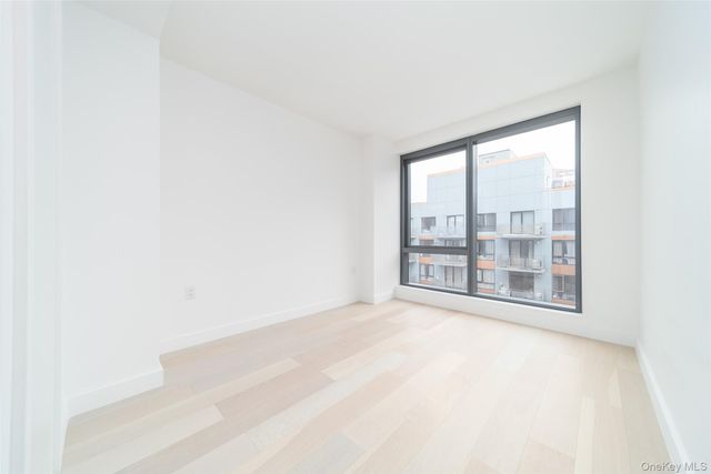 14449 Northern Boulevard 316, Flushing, NY 11354