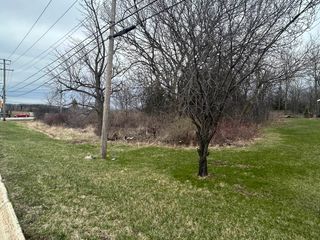 31101 N Fairfield Road, Grayslake, IL 60030