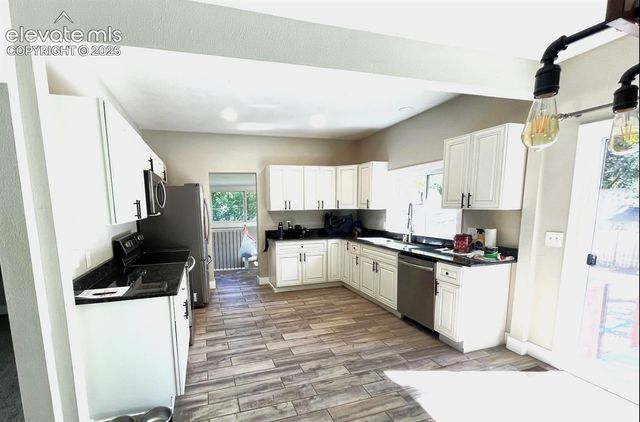 439 N Walnut Street, Colorado Springs, CO 80905