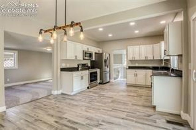 439 N Walnut Street, Colorado Springs, CO 80905