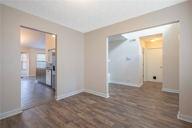4202 Dobbin Circle, Dayton, OH 45424