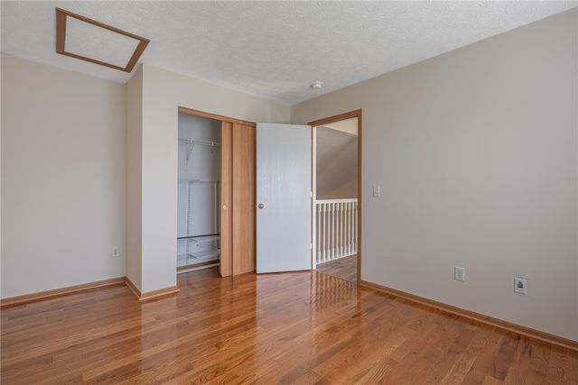 4202 Dobbin Circle, Dayton, OH 45424