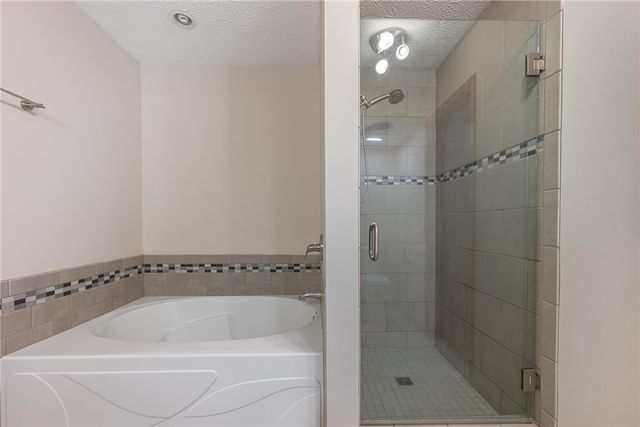 4202 Dobbin Circle, Dayton, OH 45424