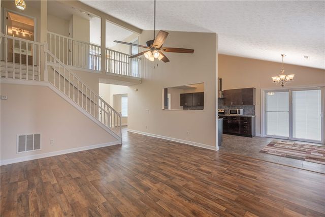 4202 Dobbin Circle, Dayton, OH 45424