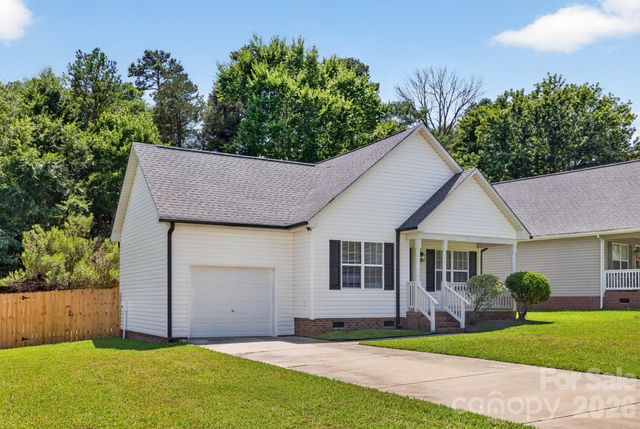 1001 Loch Lomond Circle, Concord, NC 28025