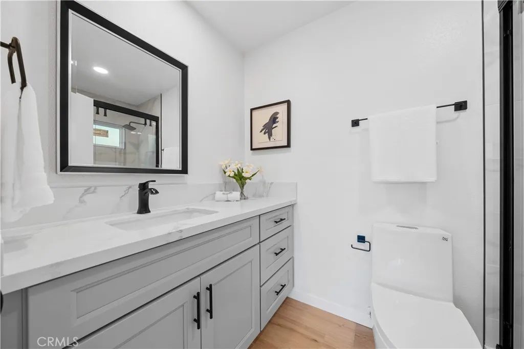 Image 25 of property listing at 2838 Lambert Drive, Los Angeles, CA 90068