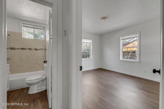 3173 3RD Circle S, Jacksonville, FL 32254