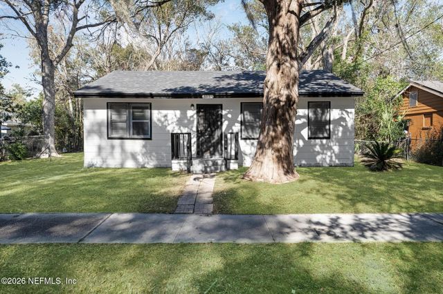 3173 3RD Circle S, Jacksonville, FL 32254