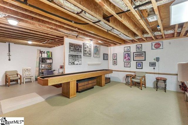 402 Boaters Row, Fair Play, SC 29643