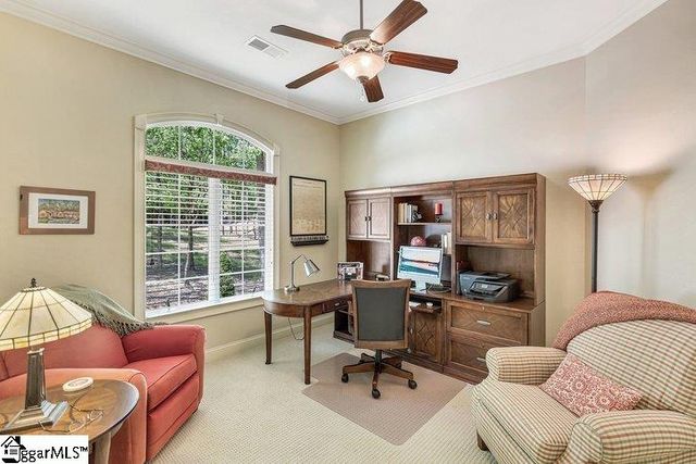 402 Boaters Row, Fair Play, SC 29643