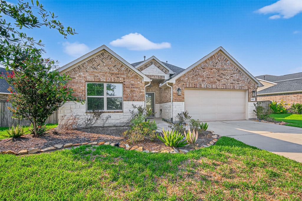 1910 Village Orchard Lane, Katy, TX 77423