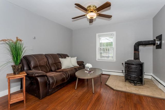 10 Cedarcrest, Canton, MA 02021