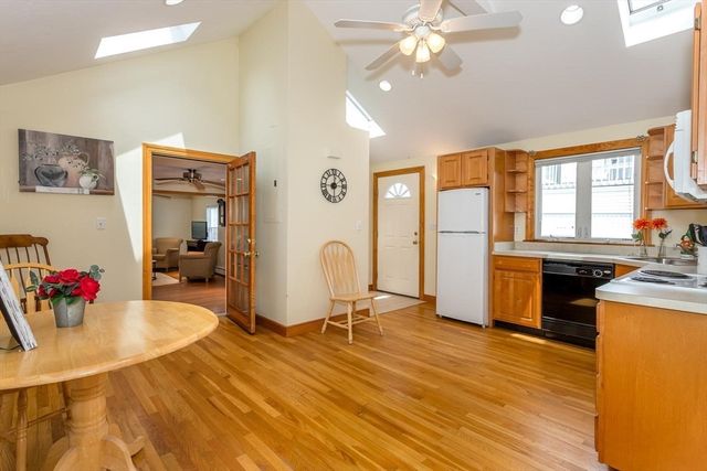 10 Cedarcrest, Canton, MA 02021