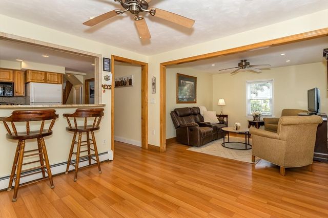 10 Cedarcrest, Canton, MA 02021