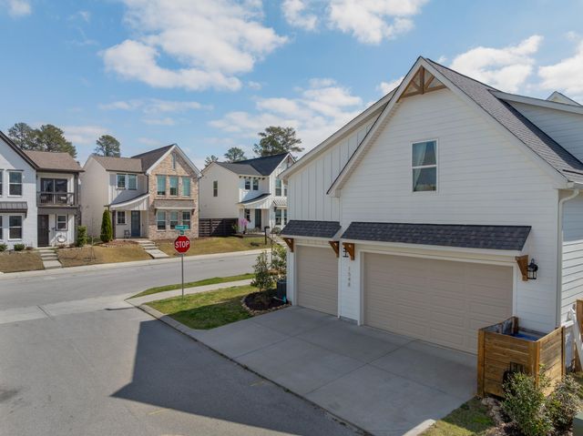 1548 Bourbon Way, Chattanooga, TN 37421