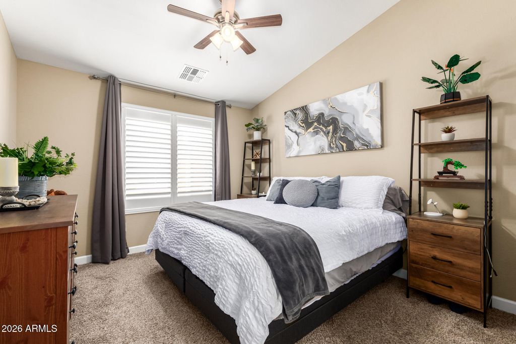 Image 14 of property listing at 240 W JUNIPER Avenue 1036, Gilbert, AZ 85233