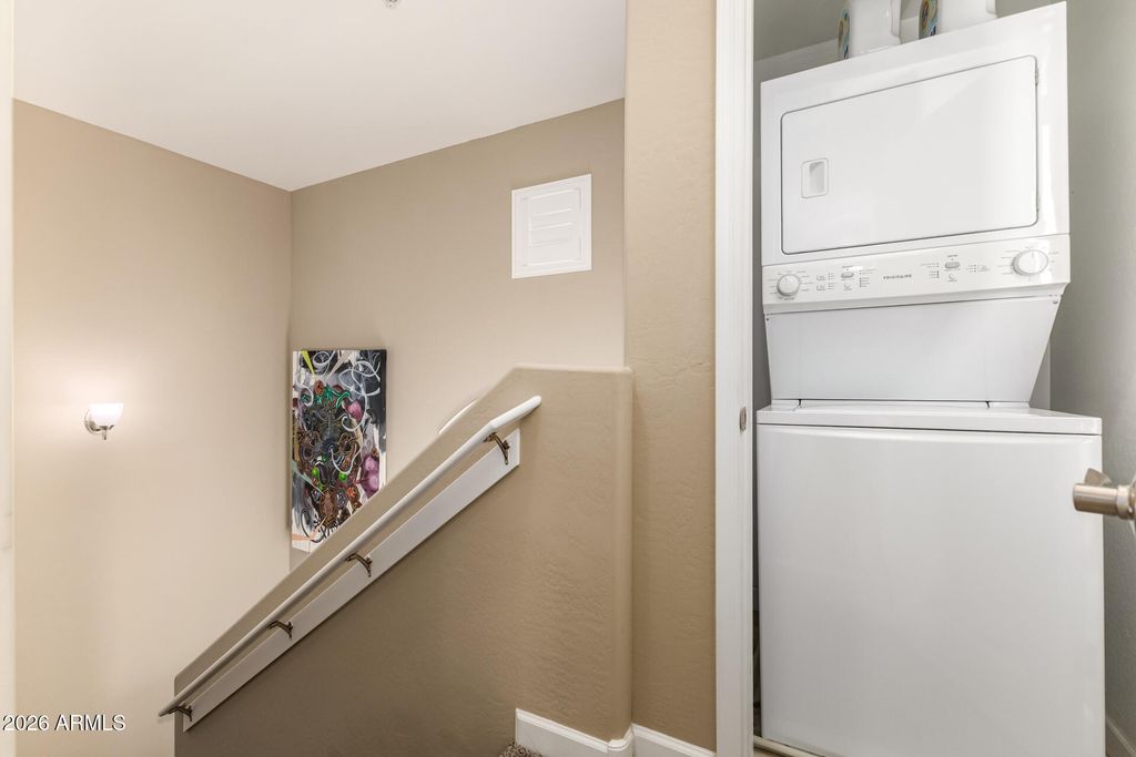 Image 22 of property listing at 240 W JUNIPER Avenue 1036, Gilbert, AZ 85233