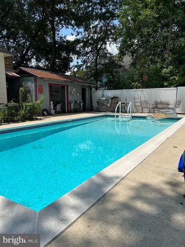 4808 RIVERDALE RD, Riverdale, MD 20737