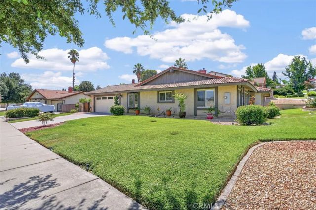 161 Channing Street, Redlands, CA 92373