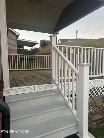 156 Stonefield Drive, Harrogate, TN 37752