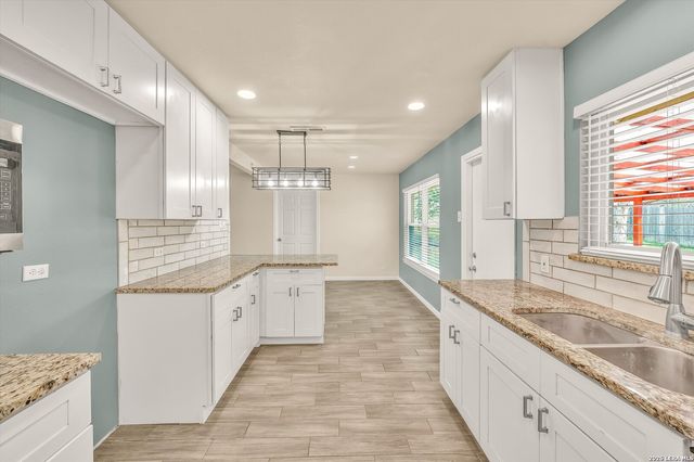 130 Dawnridge, San Antonio, TX 78213